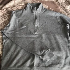 Grey Vineyard Vines half zip